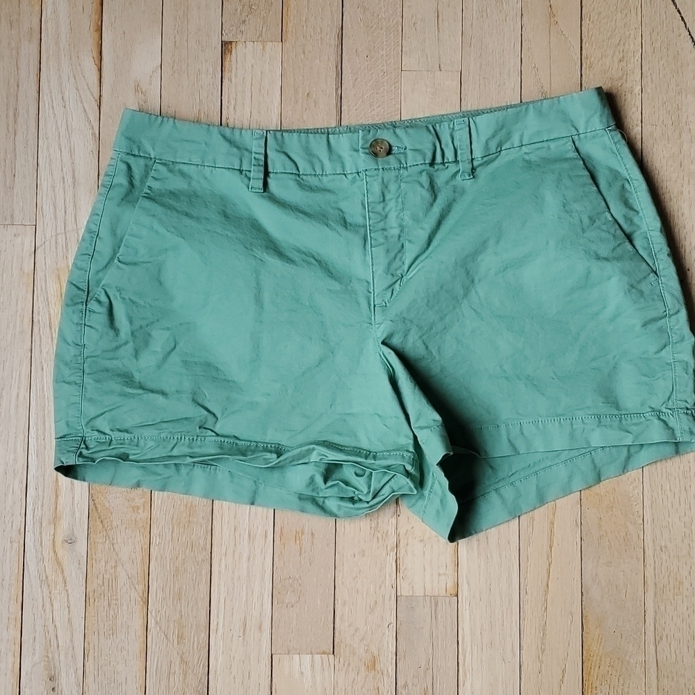 Old Navy Chino Shorts Sz 8